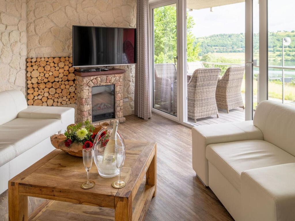 Maarpanorama In Het Maarberg Resort Schalkenmehren Extérieur photo